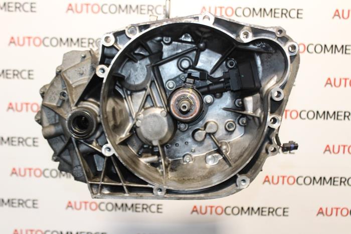 Usagé Boite de vitesses Citroen C4 Picasso (UD/UE/UF) 2.0 HDiF 16V 135 Prix € 700,00 Règlement à la marge proposé par Autocommerce