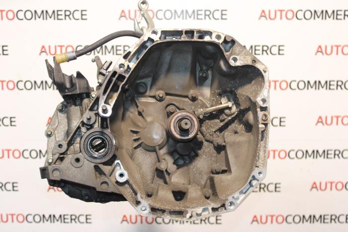 Usagé Boîte de vitesse Renault Modus/Grand Modus (JP) 1.6 16V Prix € 200,00 Règlement à la marge proposé par Autocommerce