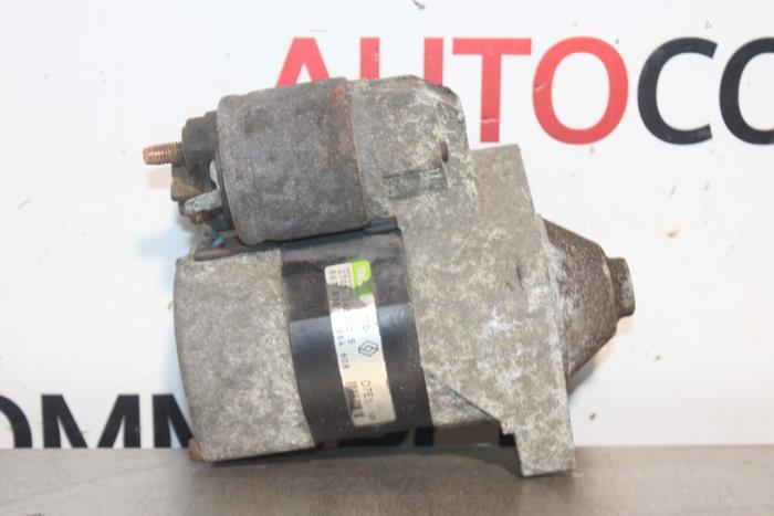 Gebrauchte Anlasser Renault Clio II (BB/CB) 1.2 16V Preis auf Anfrage angeboten von Autocommerce