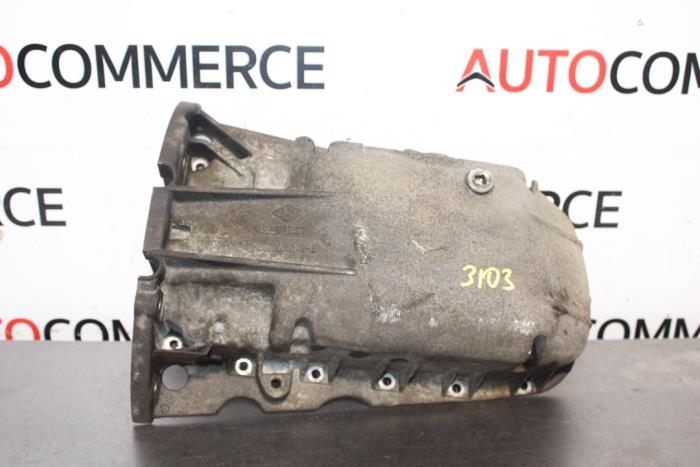 Usagé Couvercle carter Renault Clio II (BB/CB) 1.2 16V Prix sur demande proposé par Autocommerce
