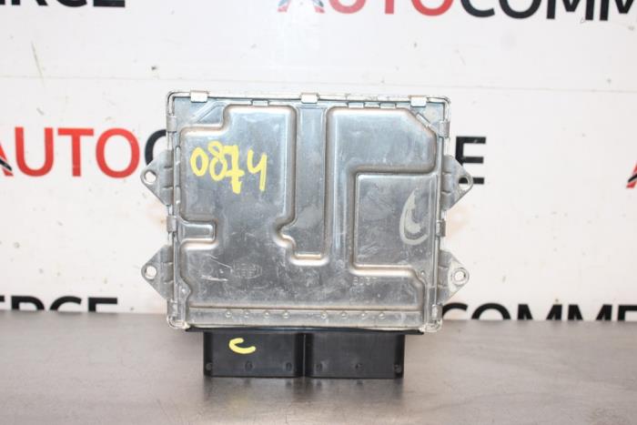 Used Engine management computer Fiat Fiorino (225) 1.3 D 16V Multijet 80 Price on request offered by Autocommerce