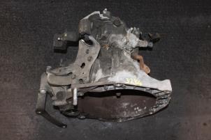 Getriebe van een Fiat 500 (312) 0.9 TwinAir 85 2011