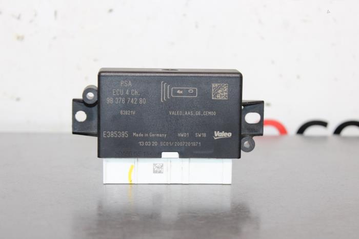 Begagnade PDC-modul Peugeot 208 II (UB/UH/UP) 1.2 Vti 12V PureTech 75 Pris € 25,00 Marginaltabell erbjuds av Autocommerce