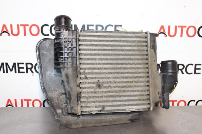 Usados Intercooler Peugeot 308 SW (L4/L9/LC/LJ/LR) 1.6 HDi 115 Precio € 40,00 Norma de margen ofrecido por Autocommerce