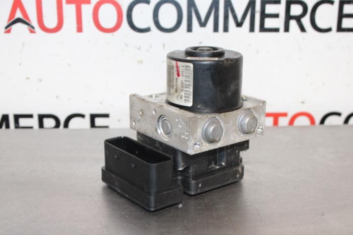Usagé Pompe ABS Peugeot 207/207+ (WA/WC/WM) 1.4 Prix € 35,00 Règlement à la marge proposé par Autocommerce