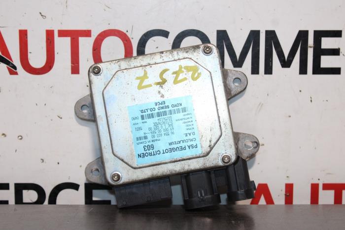 Used Power steering computer Peugeot 1007 (KM) 1.4 Price € 35,00 Margin scheme offered by Autocommerce