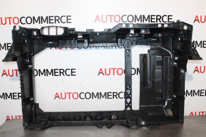 Używane Panel przedni Ford Transit Courier Cena € 175,00 Procedura marży oferowane przez Autocommerce