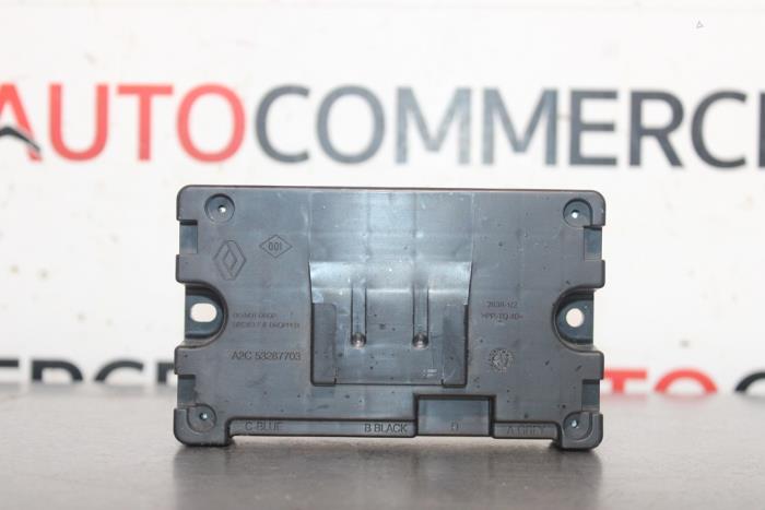 Gebrauchte Telefon Modul Renault Megane III Berline (BZ) 1.6 16V BiFuel Preis auf Anfrage angeboten von Autocommerce
