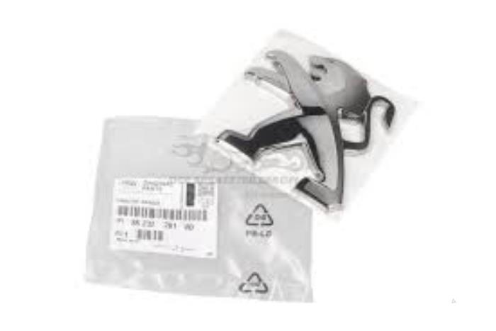 Nya Emblem Peugeot 208 II (UB/UH/UP) 1.2 Vti 12V PureTech 100 Pris € 54,45 Inklusive moms erbjuds av Autocommerce