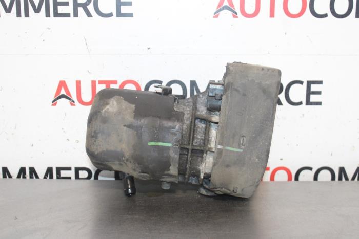 Usagé Pompe de direction Citroen C5 III Berline (RD) 1.6 HDiF 16V 110 Prix sur demande proposé par Autocommerce