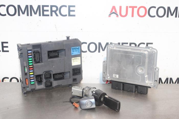 Engine management computer Peugeot 207/207+ (WA/WC/WM), 2006 / 2015 1.4 16V VTi, Hatchback, Petrol, 1.397cc, 70kW (95pk), FWD, EP3; 8FS, 2007-06 / 2010-12, WA8FS; WC8FS (Used)