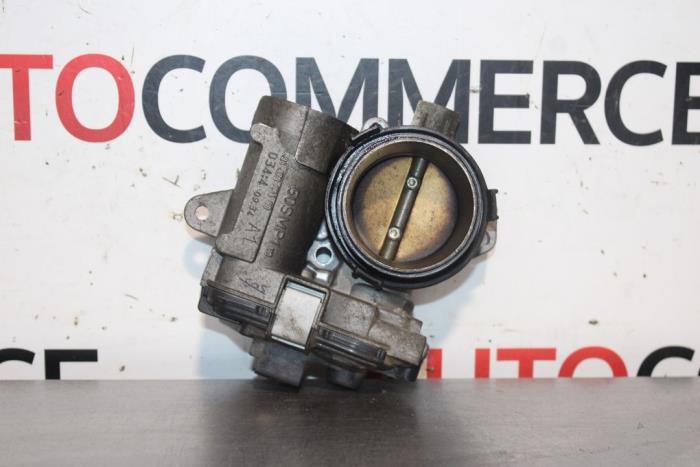 Gebrauchte Drosselklappengehäuse Peugeot 207/207+ (WA/WC/WM) 1.4 16V Preis € 40,00 Margenregelung angeboten von Autocommerce