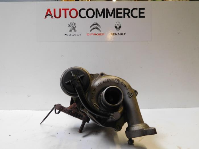 Używane Turbo Peugeot 206 (2A/C/H/J/S) 1.4 HDi Cena € 50,00 Procedura marży oferowane przez Autocommerce
