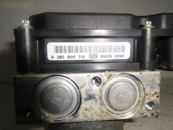 Begagnade ABS-pump Renault Megane II Grandtour (KM) 1.5 dCi 105 Pris € 30,00 Marginaltabell erbjuds av Autocommerce