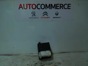 Used Steering box lock Renault Laguna II (BG) 1.6 16V Price € 30,00 Margin scheme offered by Autocommerce