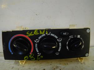 Used Air conditioning control panel Renault Scénic I (JA) 1.6 16V Price € 10,00 Margin scheme offered by Autocommerce