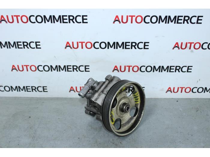 Usagé Pompe de direction Citroen C5 I Berline (DC) 1.8 16V Prix € 25,00 Règlement à la marge proposé par Autocommerce