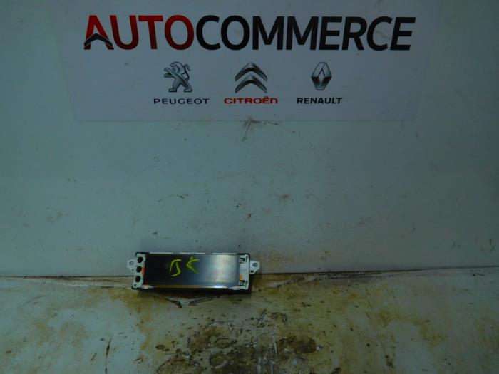 Gebrauchte Anzeige Innen Peugeot 207/207+ (WA/WC/WM) 1.6 HDi 16V Preis € 10,00 Margenregelung angeboten von Autocommerce