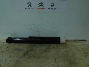 Used Rear shock absorber, right Renault Clio IV (5R) 0.9 Energy TCE 90 12V Price € 10,00 Margin scheme offered by Autocommerce