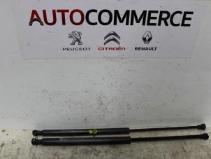 Used Set of bonnet gas struts Citroen C5 II Berline (RC) Price € 10,00 Margin scheme offered by Autocommerce