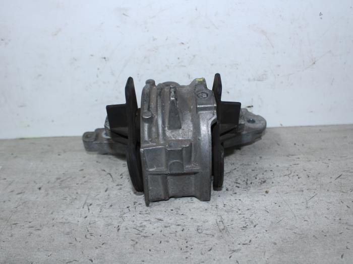 Engine mount Peugeot 407 2.0 HDiF 16V 326B95 RHR