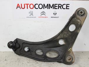 Used Front wishbone, right Renault Trafic New (EL) 2.0 dCi 16V 90 Price € 60,00 Margin scheme offered by Autocommerce