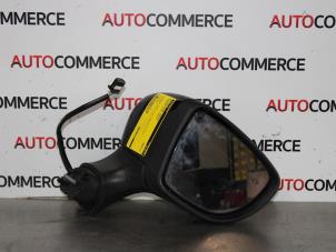 Used Wing mirror, right Renault Clio IV Estate/Grandtour (7R) 1.5 Energy dCi 90 FAP Price € 60,00 Margin scheme offered by Autocommerce