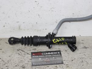 Used Clutch master cylinder Renault Clio IV Estate/Grandtour (7R) 1.5 Energy dCi 90 FAP Price € 50,00 Margin scheme offered by Autocommerce