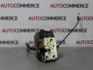 Used Rear door mechanism 4-door, right Renault Megane Price on request offered by Autocommerce