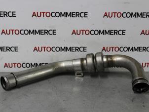 Used Turbo hose Renault Scénic II (JM) 1.5 dCi 85 Price € 15,00 Margin scheme offered by Autocommerce