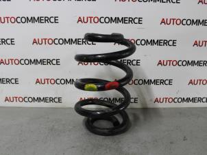 Used Rear coil spring Renault Master III (FD/HD) 2.5 dCi 120 FAP Price on request offered by Autocommerce