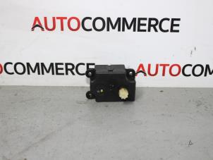 Used Heater valve motor Renault Scénic II (JM) 1.6 16V Price on request offered by Autocommerce