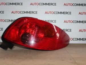 Used Taillight, right Peugeot 206 (2A/C/H/J/S) Price € 35,00 Margin scheme offered by Autocommerce
