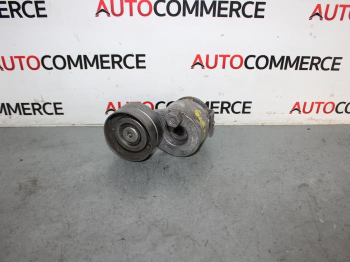 Usados Rodillo tensor correa múltiple Renault Grand Scénic II (JM) 2.0 16V Precio de solicitud ofrecido por Autocommerce