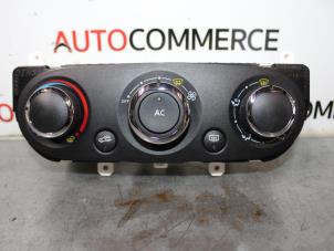 Used Heater control panel Renault Clio IV (5R) 0.9 Energy TCE 90 12V Price € 40,00 Margin scheme offered by Autocommerce