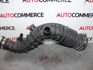 Used Air intake hose Renault Clio IV (5R) 0.9 Energy TCE 90 12V Price € 20,00 Margin scheme offered by Autocommerce