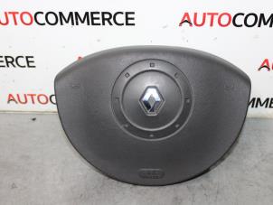 Used Left airbag (steering wheel) Renault Megane II (LM) 1.5 dCi 85 Price € 30,00 Margin scheme offered by Autocommerce