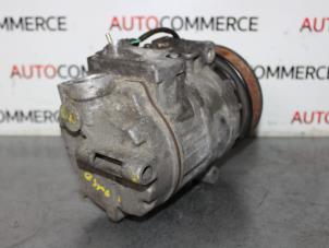 Compresseur de clim d'un Renault Espace (JK) 3.0 dCi V6 24V Grand Espace 2006