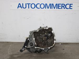 Used Gearbox Renault Clio (B/C57/357/557/577) 1.2 Eco Kat. Price € 100,00 Margin scheme offered by Autocommerce