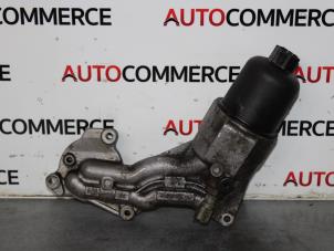Usagé Boîtier filtre à huile Peugeot 206 (2A/C/H/J/S) 1.6 16V Prix € 30,00 Règlement à la marge proposé par Autocommerce
