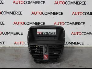 Used Dashboard vent Peugeot 207 CC (WB) 1.6 16V Price on request offered by Autocommerce