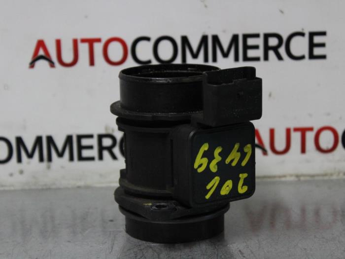 Gebrauchte Luftmassenmesser Peugeot 206 (2A/C/H/J/S) 1.4 HDi Preis € 30,00 Margenregelung angeboten von Autocommerce