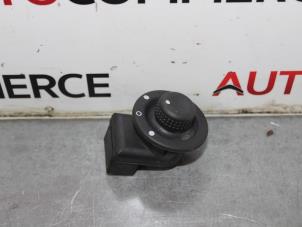 Used Mirror switch Renault Megane II (BM/CM) 1.5 dCi 80 Price € 10,00 Margin scheme offered by Autocommerce