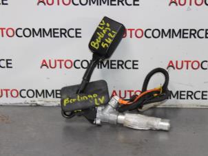 Used Front seatbelt buckle, left Citroen Berlingo Multispace 1.6 Hdi 16V 75 Price € 25,00 Margin scheme offered by Autocommerce