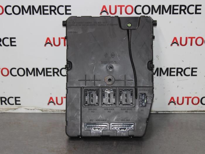 Used Engine management computer Renault Scénic II (JM) 1.5 dCi 105 Price € 40,00 Margin scheme offered by Autocommerce