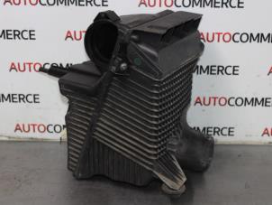 Used Air box Renault Grand Scénic II (JM) 1.9 dCi 130 Price on request offered by Autocommerce