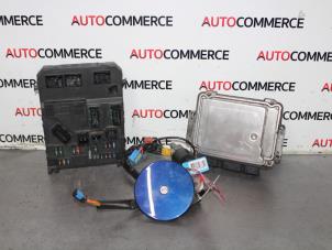 Used Engine management computer Peugeot 206 (2A/C/H/J/S) 1.4 HDi Price on request offered by Autocommerce