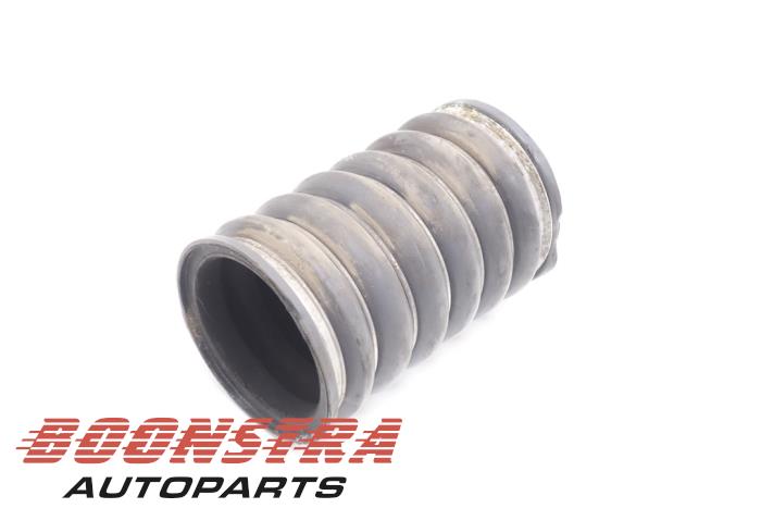 Usados Manguera intercooler Scania P360 Precio € 30,19 IVA incluido ofrecido por Boonstra Autoparts