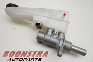 Used Master cylinder Citroen Jumpy Price € 68,06 Inclusive VAT offered by Boonstra Autoparts