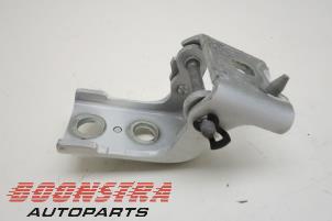 Used Front door hinge, left Citroen Jumpy Price € 30,19 Inclusive VAT offered by Boonstra Autoparts